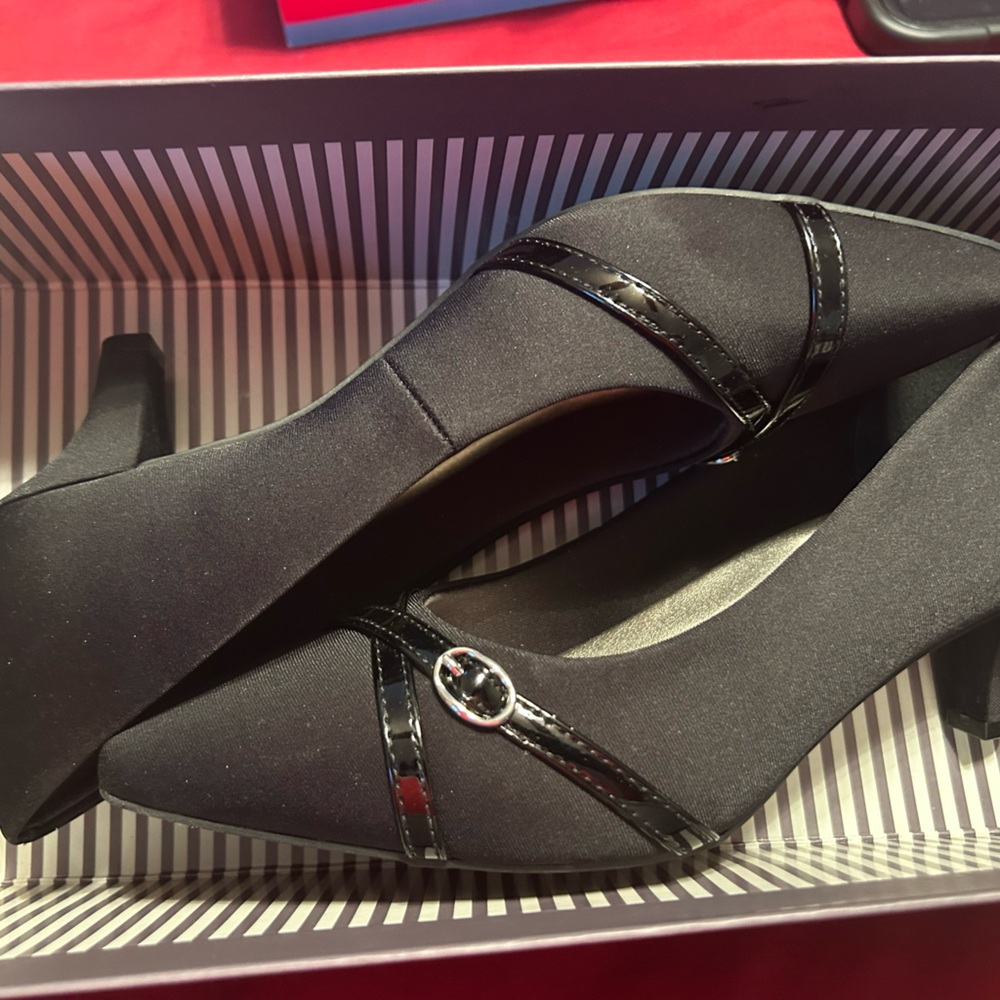 Black Women’s Dress Shoes